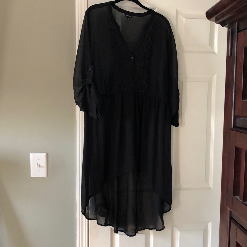 Torrid Black Lexie Sheer Gauze/Poly Tunic Size 3